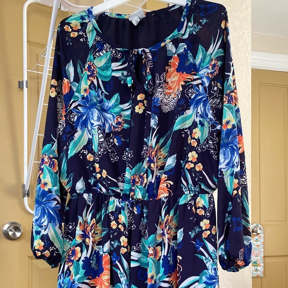 Navy Floral Dress - Picture 1 of 3